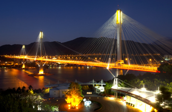 China, Hong Kong, Ting kau bridge at night
